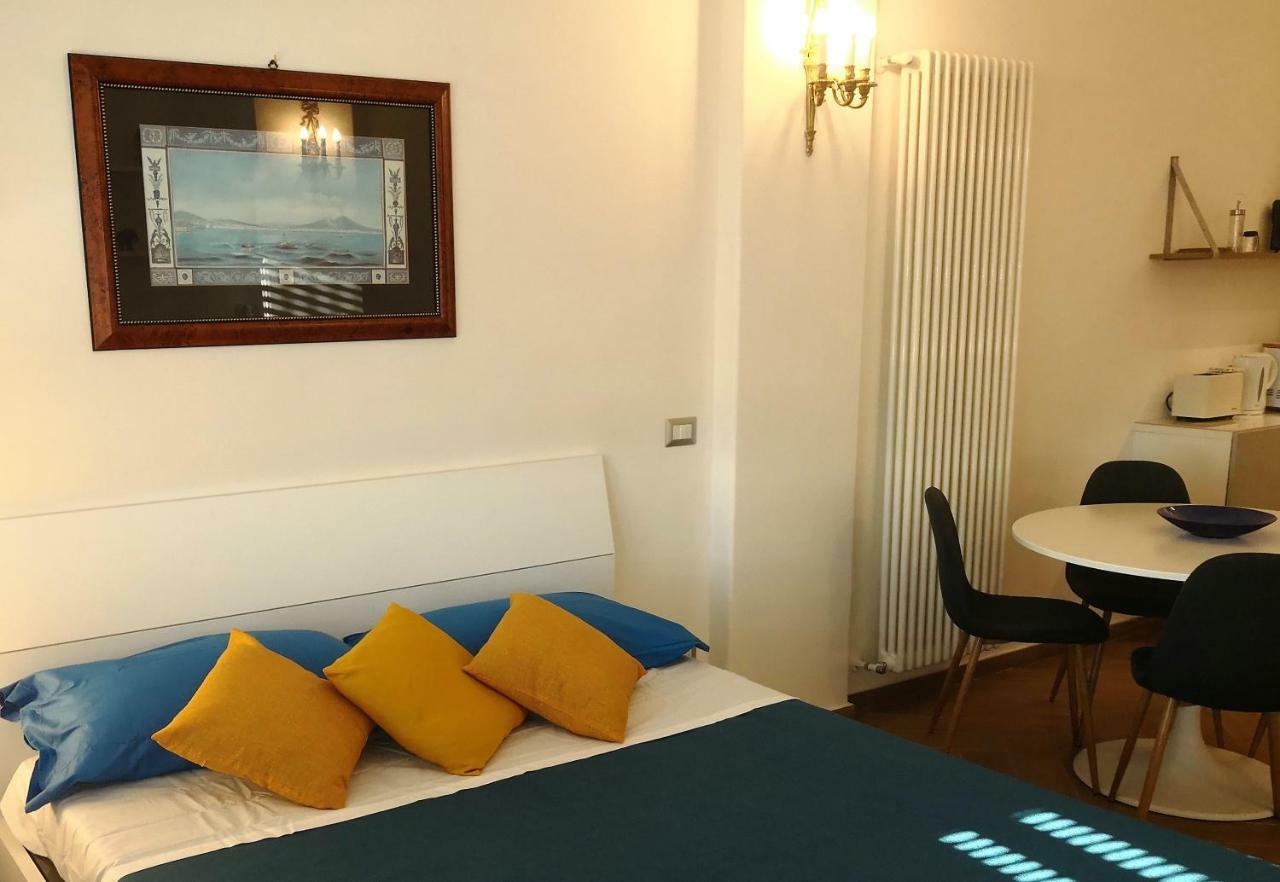 Casa Wenner 1 Apartment Naples Luaran gambar